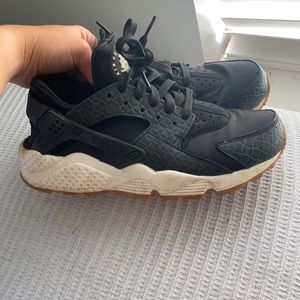 Nike air huaraches